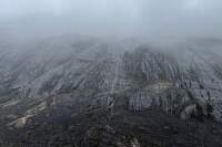 Carstensz_Pyramid (1)