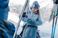 NEJ_bundy_na_lyze (1a)