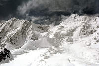 18 - Hindúkuš, Pohled na vrchol Ariany a Kúhi Hevad (60x90)