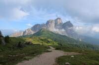 Alta_Via_vsude slunce, nad nami bourka