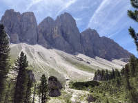 Dolomity pochod