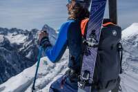 Bonjour_Outdoor_Plum