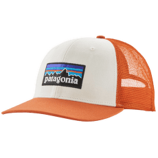 Šiltovka Patagonia P-6 Logo Trucker Hat White w/Redtail Rust