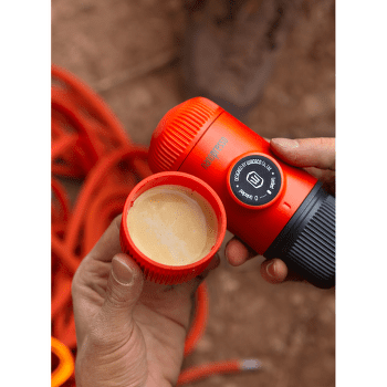 Kávovar Wacaco Nanopresso s pouzdrem červená