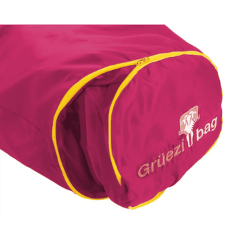 Spacák Grüezi bag Kids Grow Colorful Raspberry Red Raspberry Red
