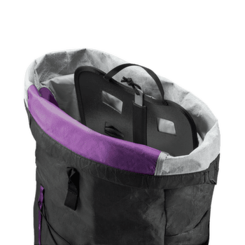 Batoh La Sportiva Challenger 28 Black