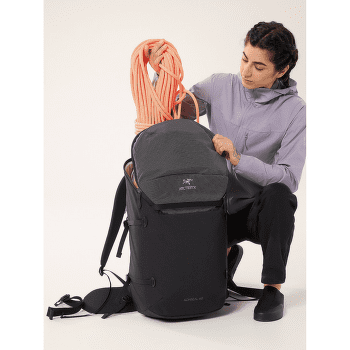 Batoh Arcteryx Konseal 40 Black