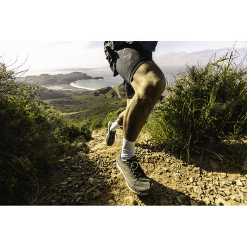 Topánky Topo athletic Pursuit 2 Men Stone / Black