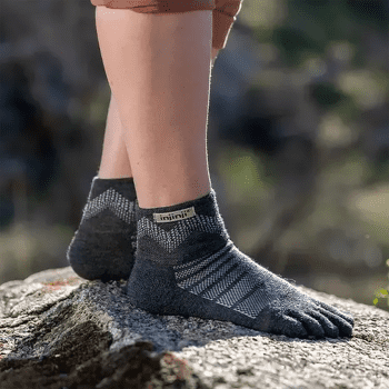 Ponožky Injinji Outdoor Midweight Mini-Crew Wool GARNET