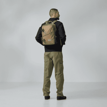 Batoh Fjällräven Vardag Backpack 17 Coal Black