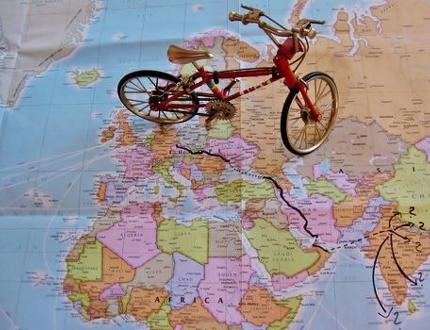 Podpořili jsme cykloexpedici Na kole z Ústí nad Labem do Nového Dillí. Právě startuje!