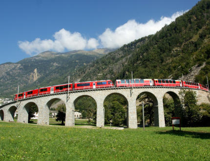 Kam na výlet na trati Bernina ve Švýcarsku?
