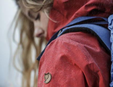 Dámská bunda Skogso Fjällräven: do přírody i do města