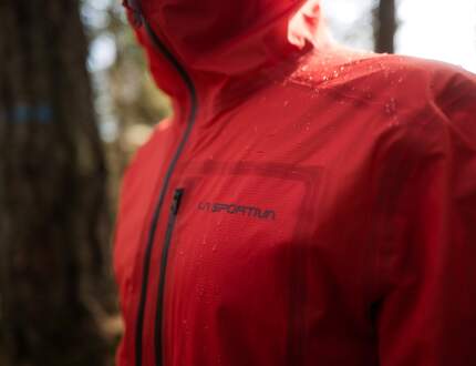 RECENZIA: Testujeme nepremokavú bundu La Sportiva ETHEREAL PRO JACKET