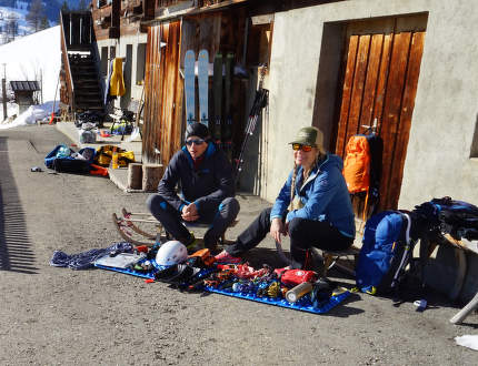 Začínáme se skialpem: 5. díl - Jak se sbalit na vážnější skialpinistickou túru
