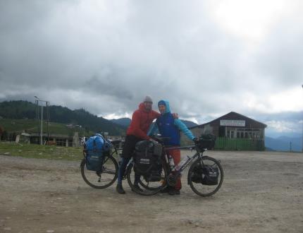 ZigZag Cycling přes Zakarpatské republiky – Gruzie a Arménie
