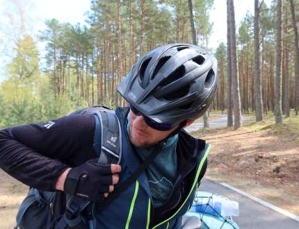RECENZE: Testujeme cyklistický batoh deuter Trans Alpine Pro 28
