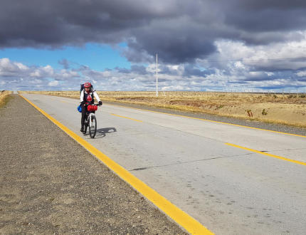 Větrem bičované putování přes patagonské pláně