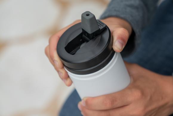 Veko V-lid