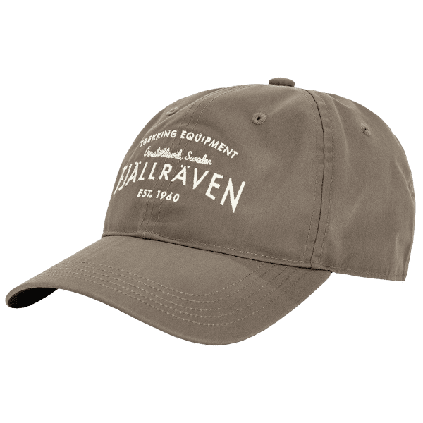 Kšiltovka Fjällräven Fjällräven Est. 1960 Cap Suede Brown