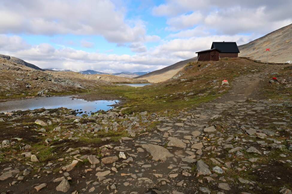 Kungsleden-dalkova-trasa-Svedsko100