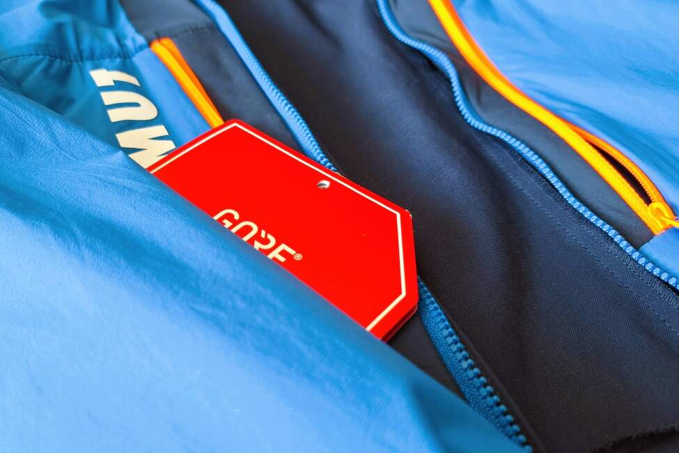 gore-tex_eso_2