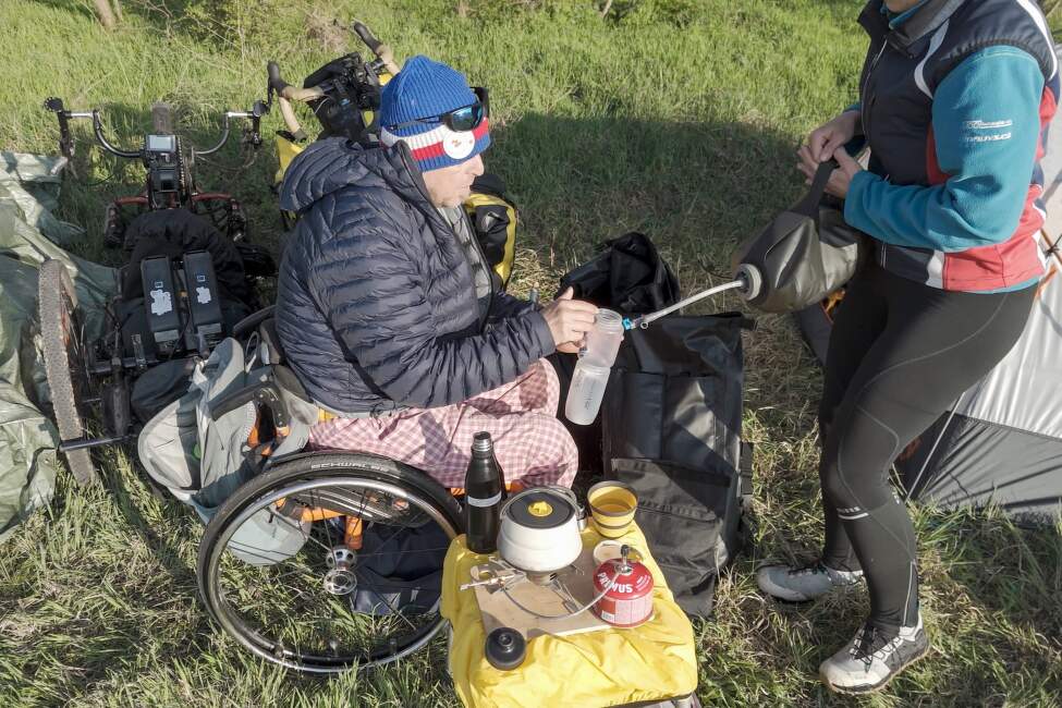 Kyrgyzstan_handbike_Cernohous_Ales (9)