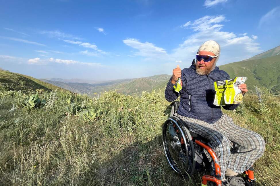 Kyrgyzstan_handbike_Cernohous_Ales (11)